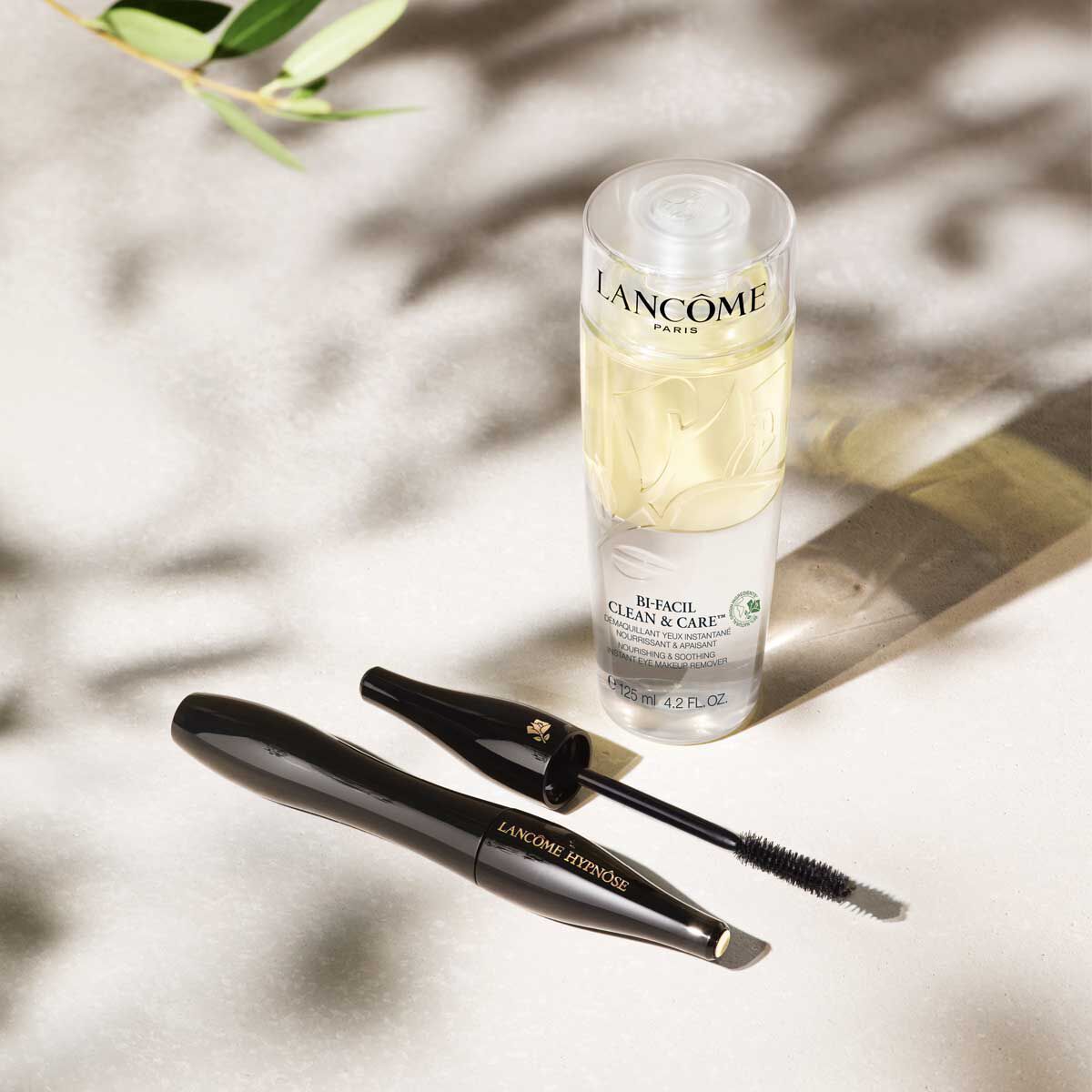 What Are Facial Serums & How To Use Them Lancôme Australia